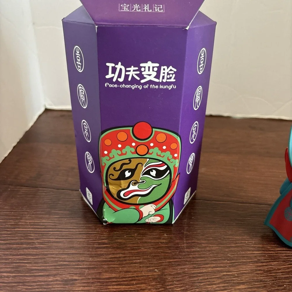 Face-Changing Doll Chinese Face Changing Toy‎ 4 Faces Hung Fu Face Off Doll